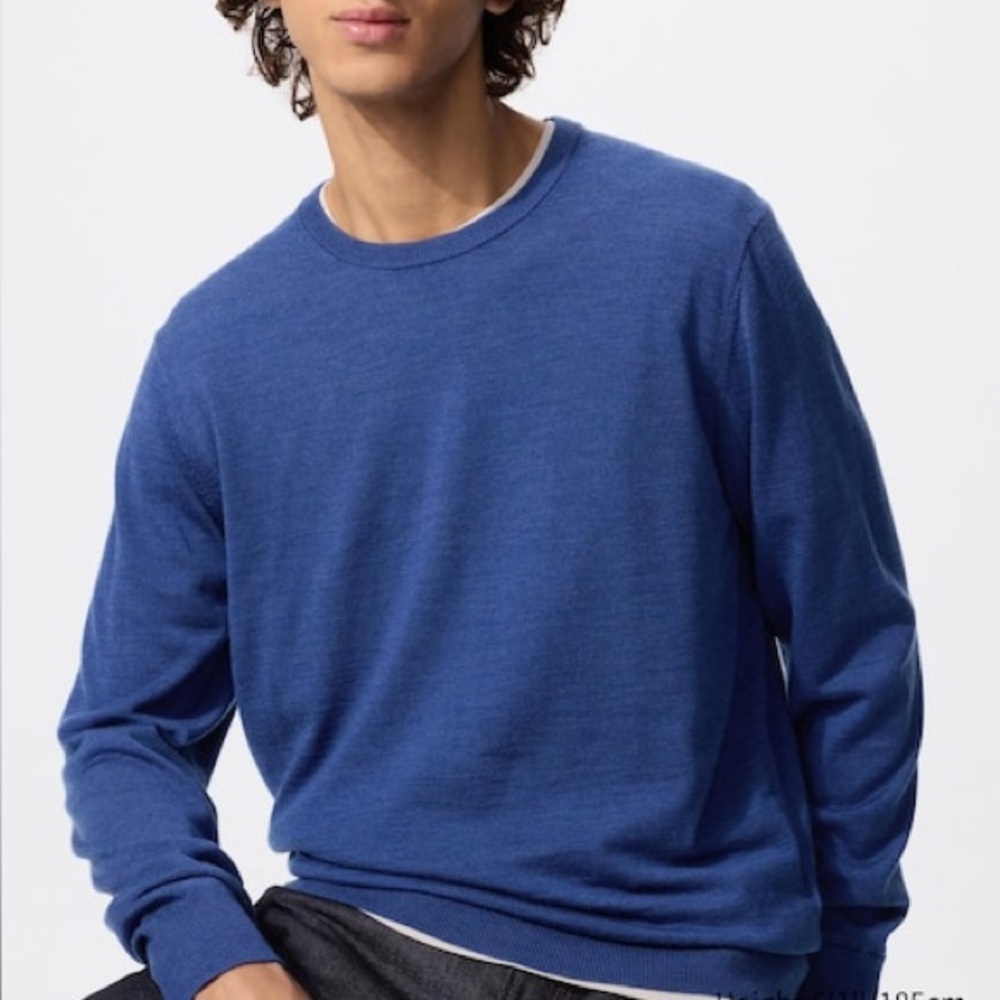 Uniqlo Light Blue Wool Knitwear